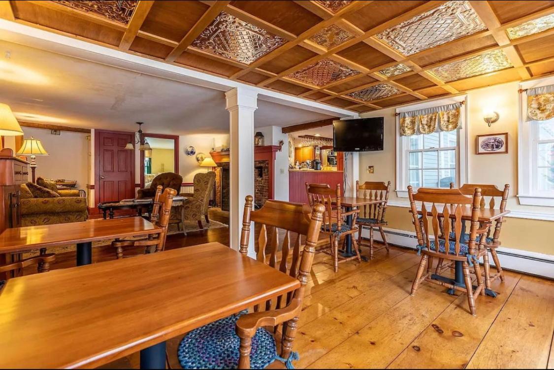 Chester Inn Eksteriør bilde