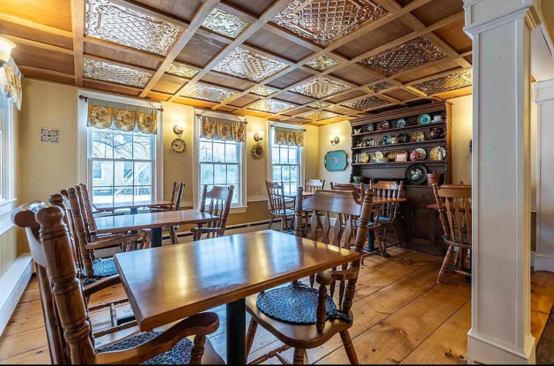 Chester Inn Eksteriør bilde