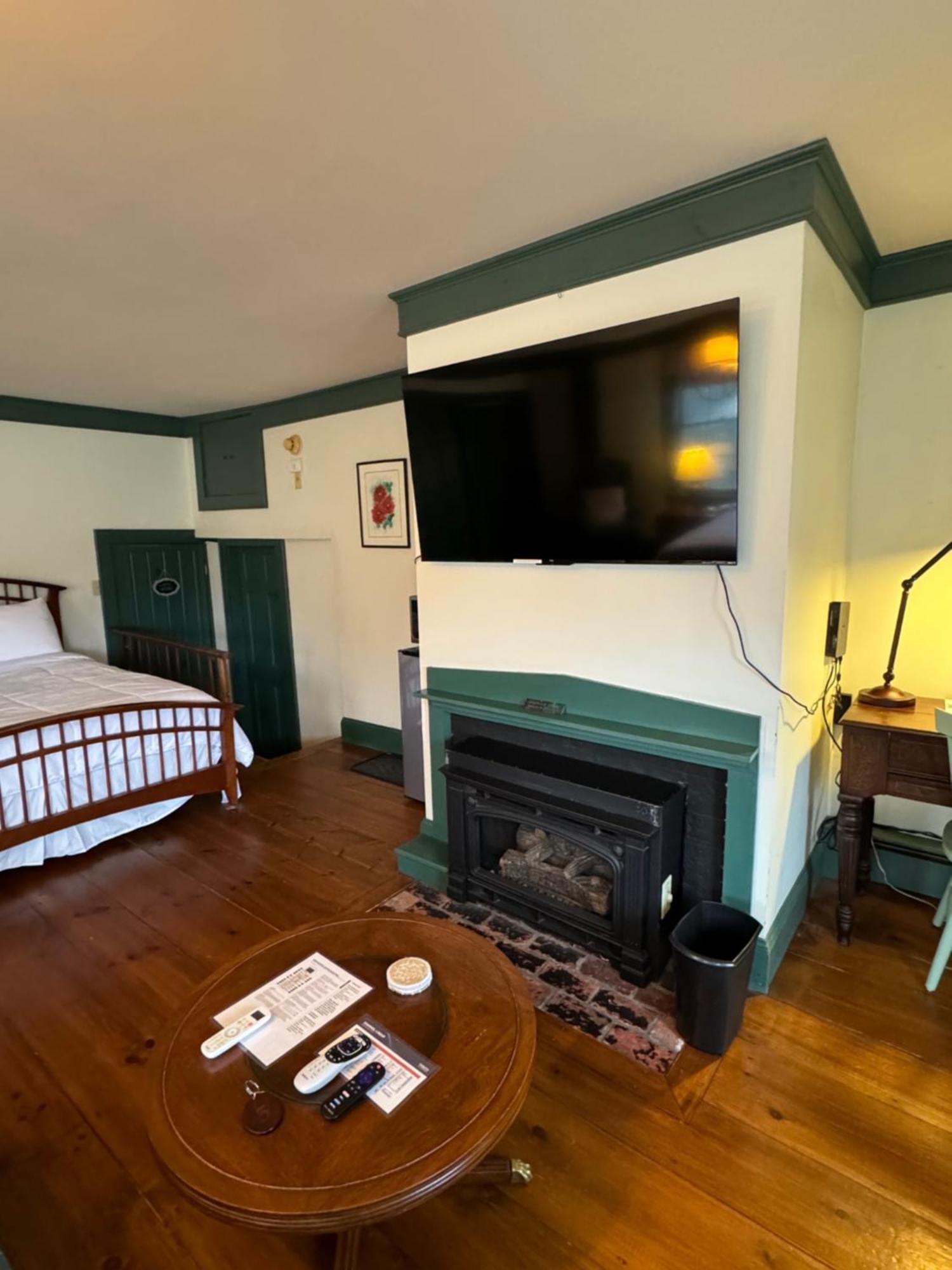 Chester Inn Eksteriør bilde